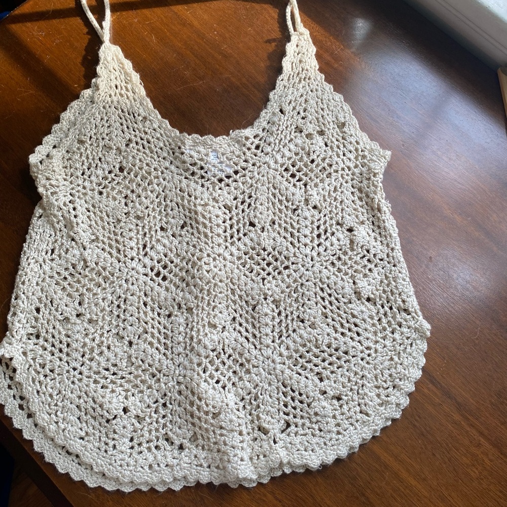 Say What? Crocheted Cream/Tan/Off-White Cropped Top; Size:Small - Picture 8 of 9